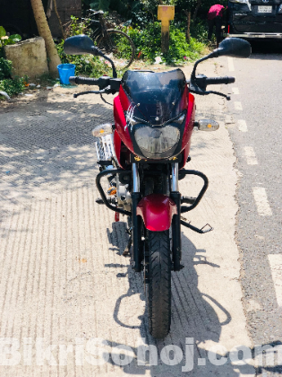 Bajaj Pulsar 150 (2012)